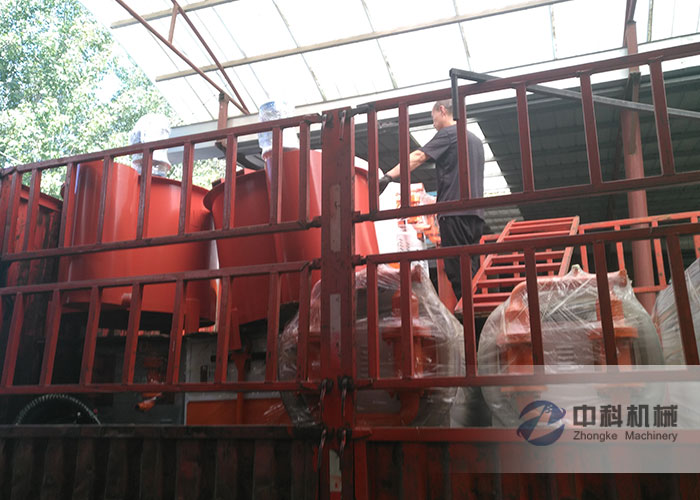 西安雙液注漿機（jī）、雙缸液壓砂漿泵（bèng）、灰漿攪拌機發貨現場